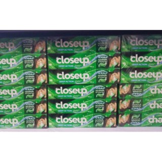 kem đánh răng Closeup thái 160gr