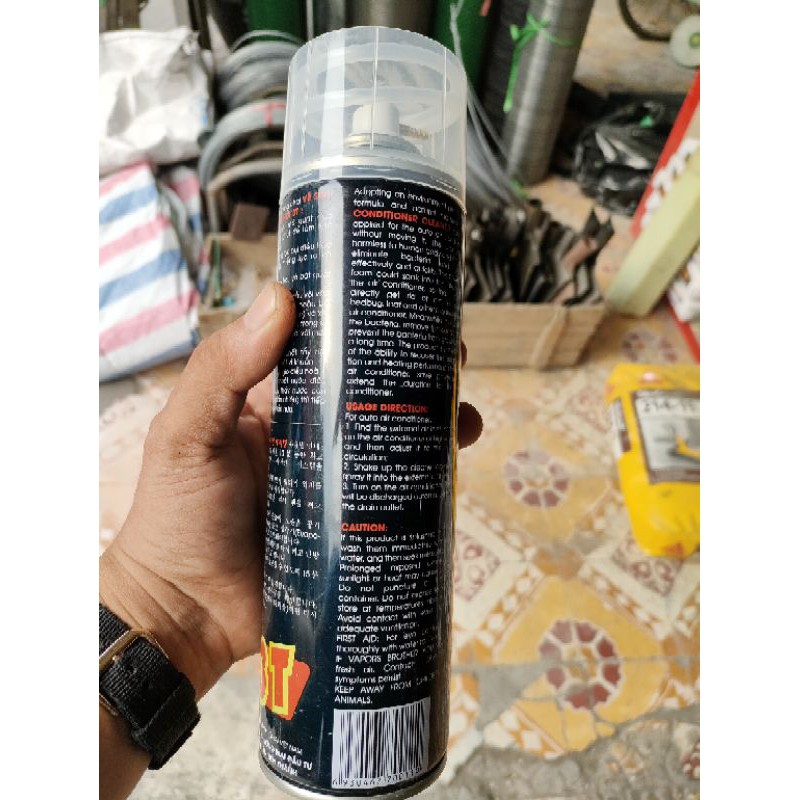 Chai sịt làm sạch điều hoà oto