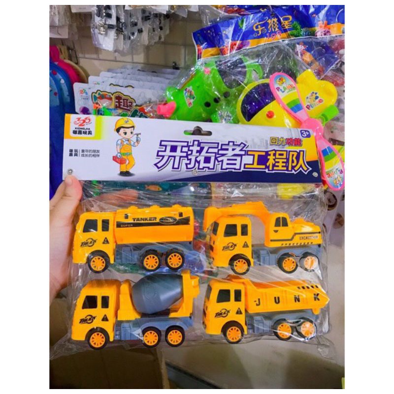 Túi 4 xe công trường , chạy đà cót cho bé