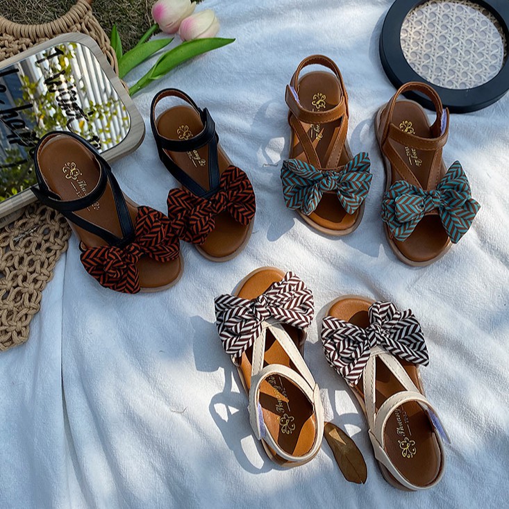 Giày Sandal Đế Mềm Chống Trượt Cho Bé Gái