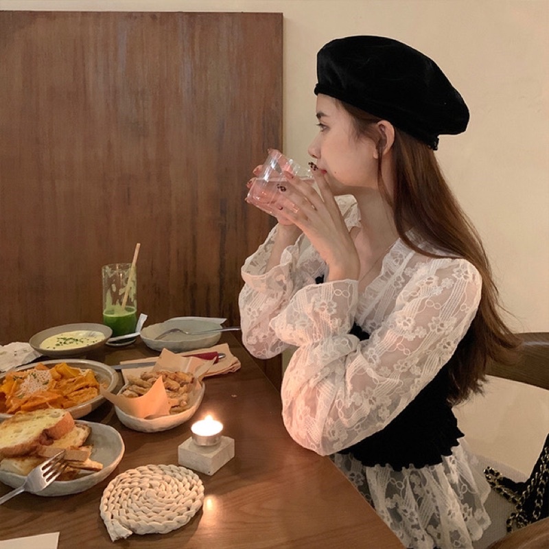 Áo ren tay bèo mix cùng áo len cực tiểu thư sang chảnh ❤️