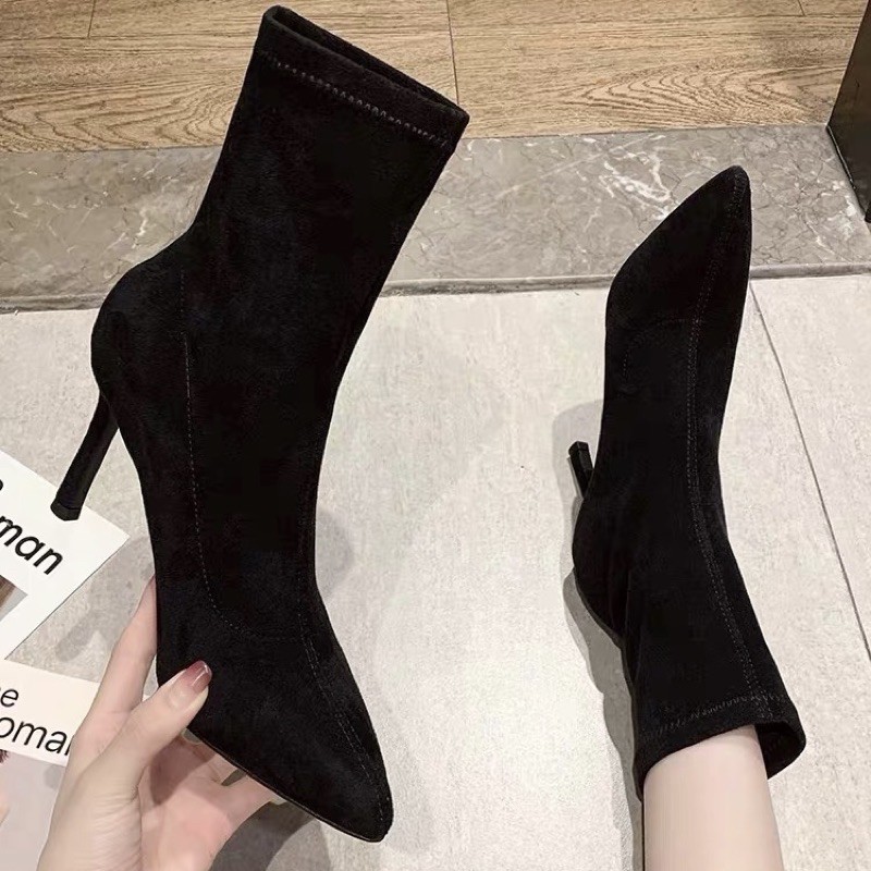 Boots nữ cổ ngắn da lộn mũi nhọn đế cao 5-7-9cm không khoá