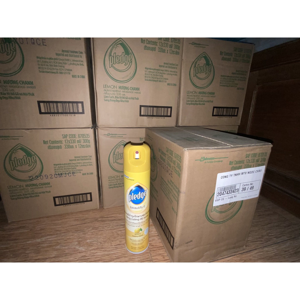 Bình Xịt Đánh Bóng Đồ, Pledge Hương Chanh Chai 330ml. Hàng chính hãng, mua số lượng lớn được giảm giá