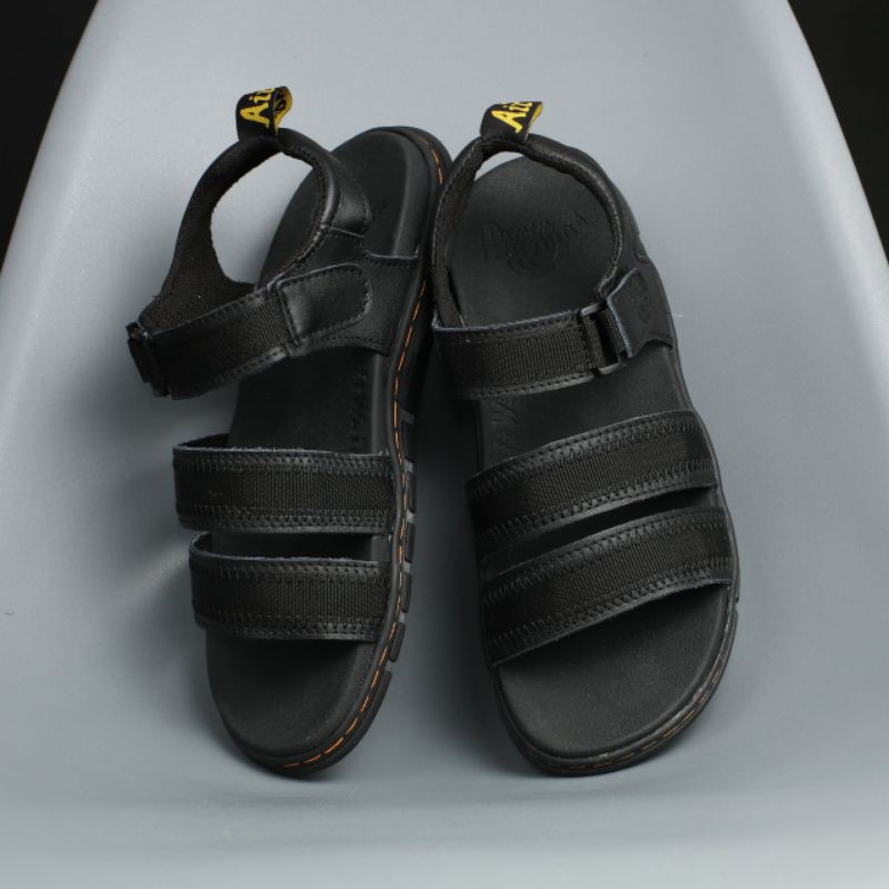 Dép Sandal Dr.Marten Thái Lan