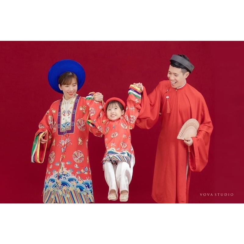 Đầy đủ set áo dài ngũ thân bé gái