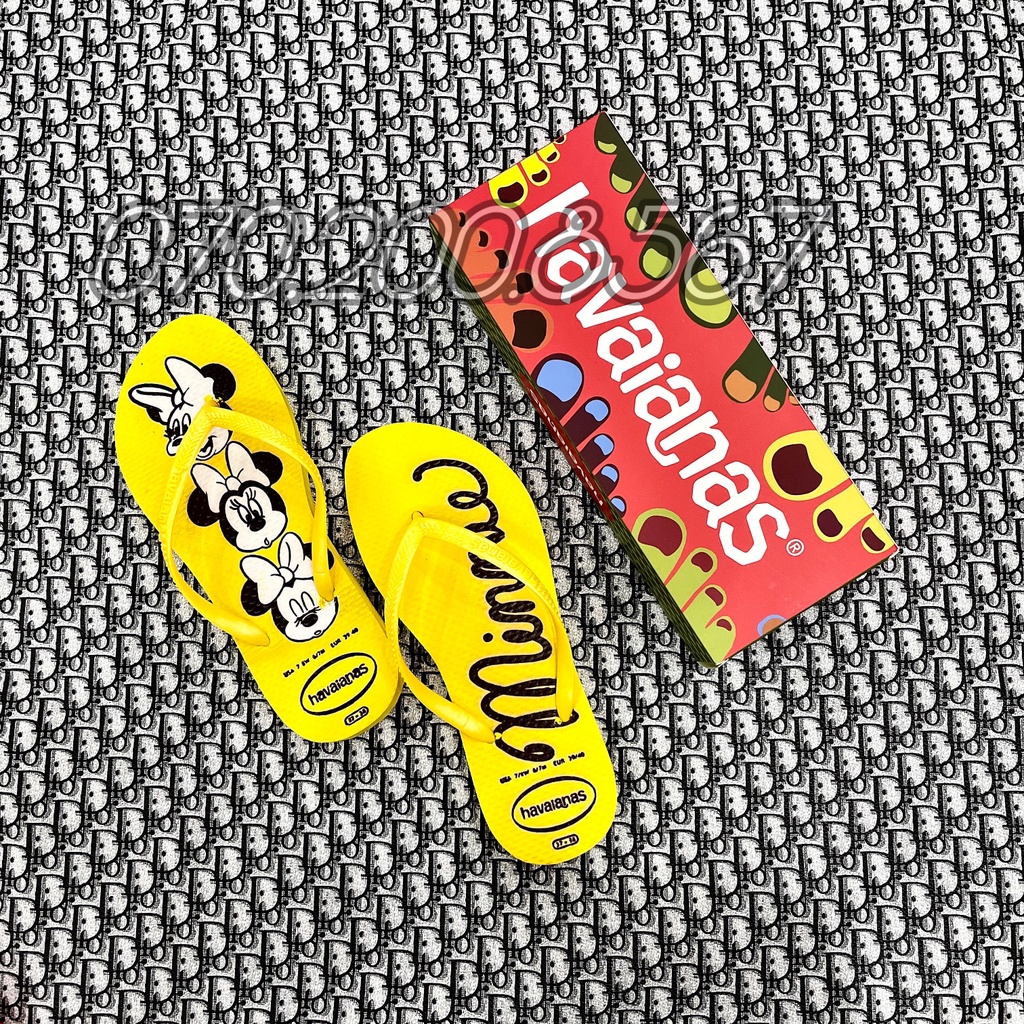 Dép xỏ ngón Havaianas nữ Mickey thời trang cá tính, nhiều màu lựa chọn phù hợp đi biển chống trơn trượt.