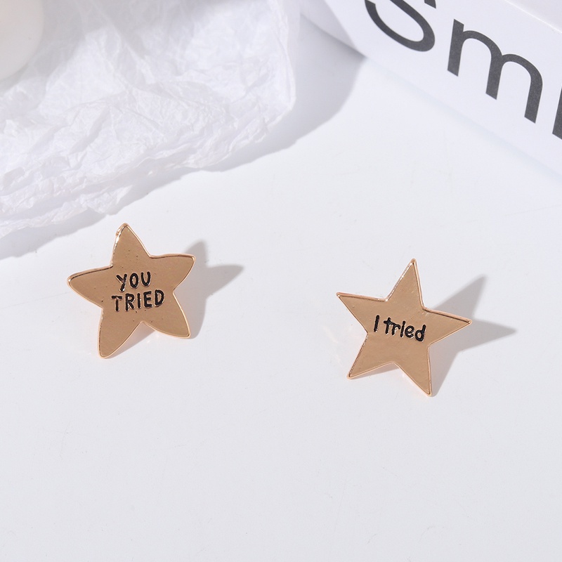 Huy Hiệu Cài Áo Hình Các Nhân Vật Trong &quot;Awards You Tried&quot;