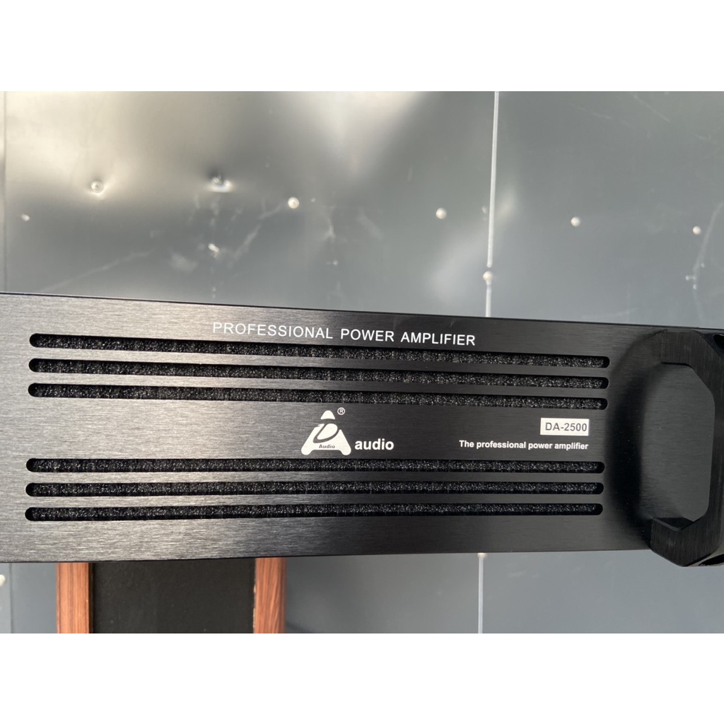 ĐẨY CÔNG SUẤT DA-2610, 3 KÊNH ,36 SÒ, CÔNG SUẤT 600W, ĐÁNH THOẢI MÁI LOA 3,4,5 TẤC, TẶNG KÈM 2 DÂY CANON