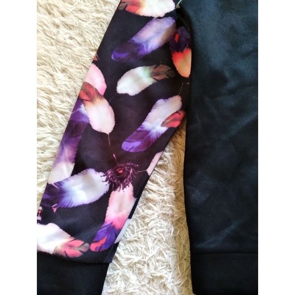 Pass áo Sweater thun tay dài  2hand