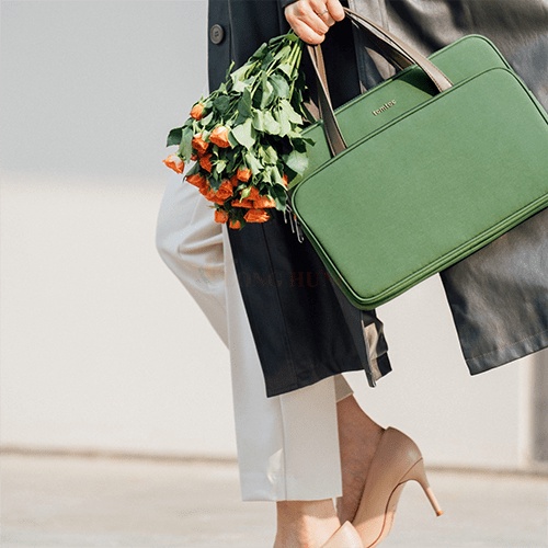 Túi xách chống sốc Tomtoc Premium Laptop Handbag Mbook Pro 14 inch H21-C01 - Hàng chính hãng
