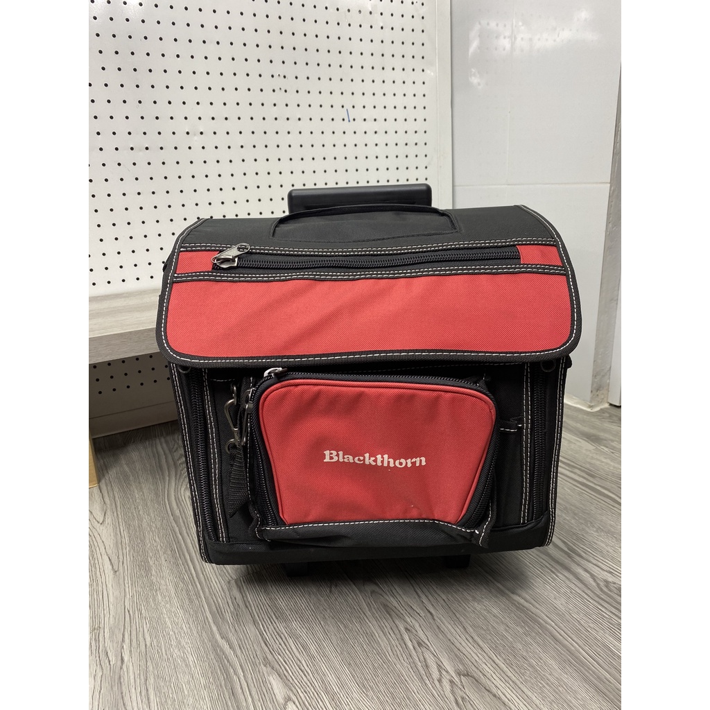 Túi đựng đồ nghề có xe kéo Blackthorn Mỹ