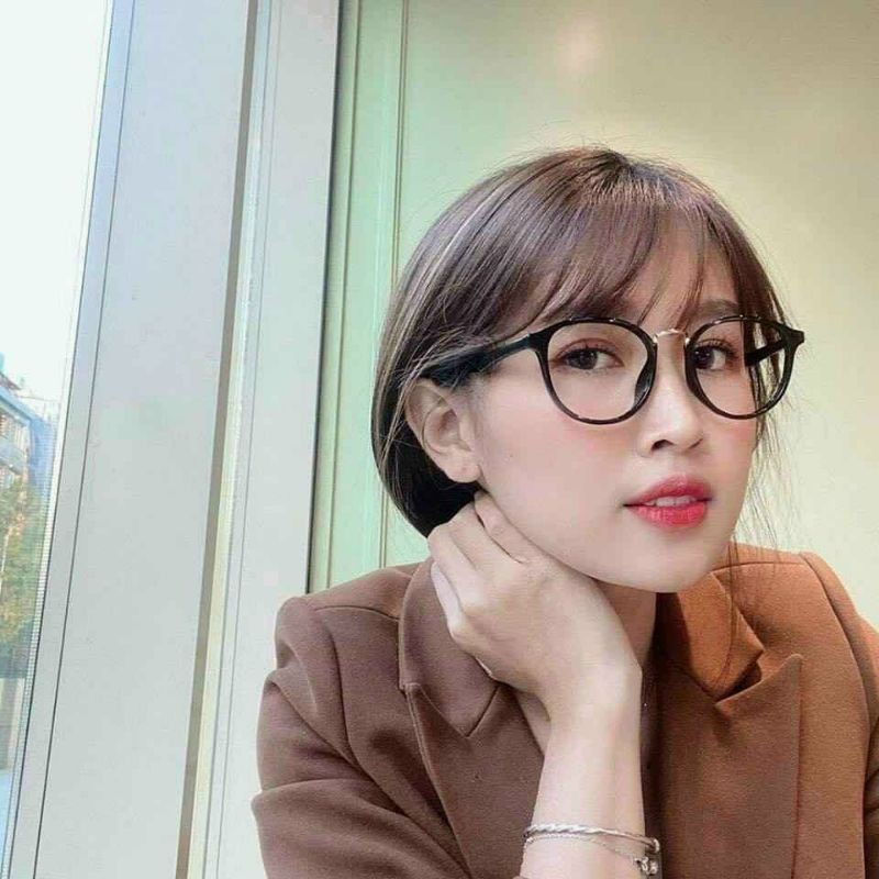 Gọng kính cận dẻo dáng tròn siêu nhẹ mã 209 dành cho nữ