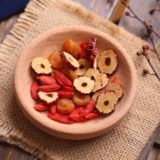 Trà kỷ tử táo đỏ long nhãn