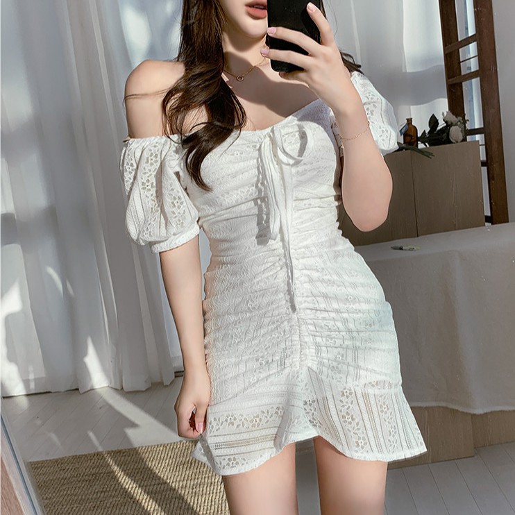 Đầm dáng ôm trắng tay ngắn Emilyshop