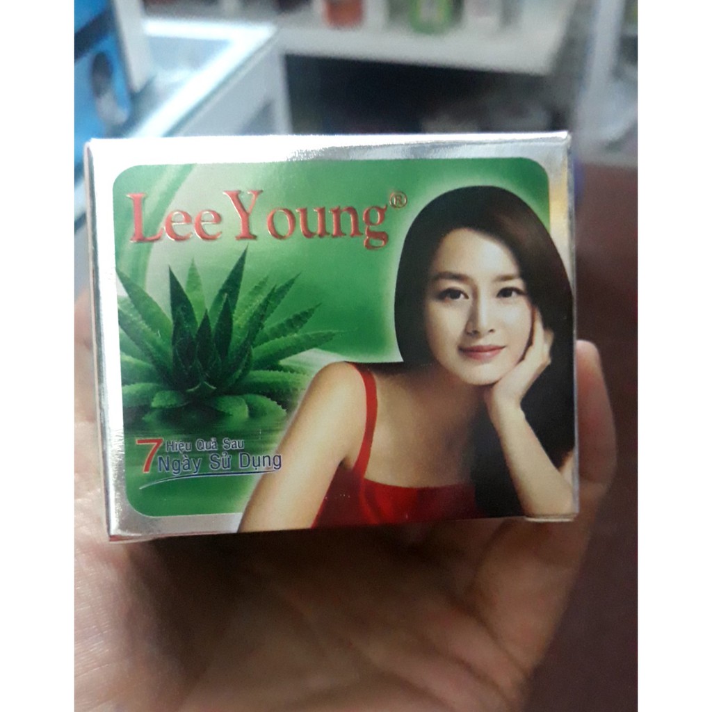 Kem lee young nám tàn nhang 7g