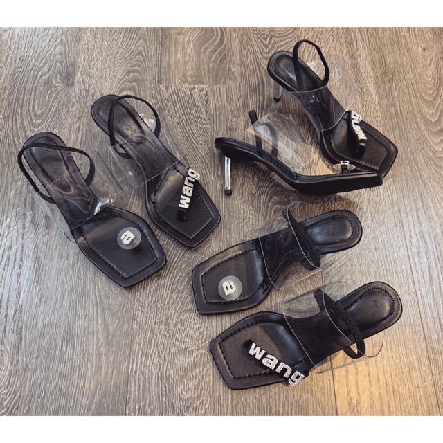 Sandal xỏ ngón đá wang