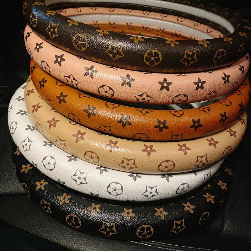 38cm Car Steering Wheel Cover Cute Female Online Influencer Fashion High-End Presbyopic Four Seasons Goddess Style Non-Slip Summer Handle Cover 1fwl