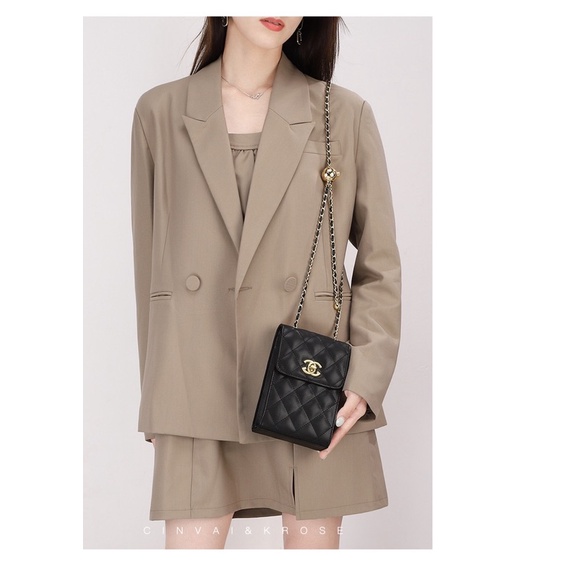 Gift vip chanel hộp đứng siêu hiếm