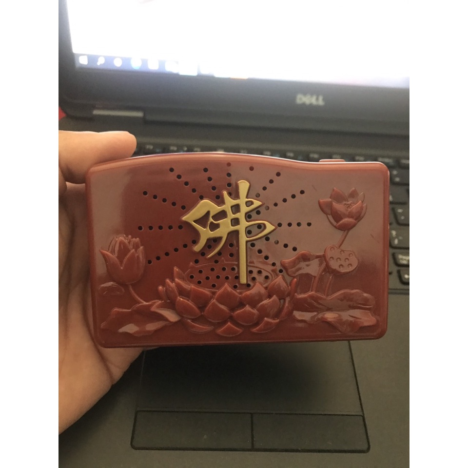 Loa phát kinh phật 8 bài có sẵn kèm adapter xài 3 pin