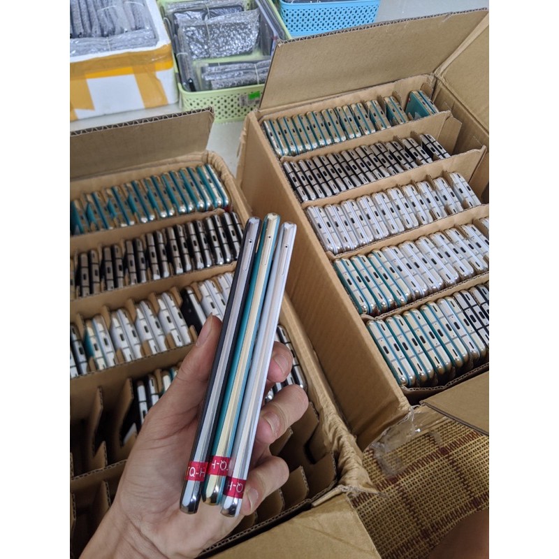  Điện thoại shap r2 snapdaragon 845 ram 4 bộ nhớ 64g | BigBuy360 - bigbuy360.vn