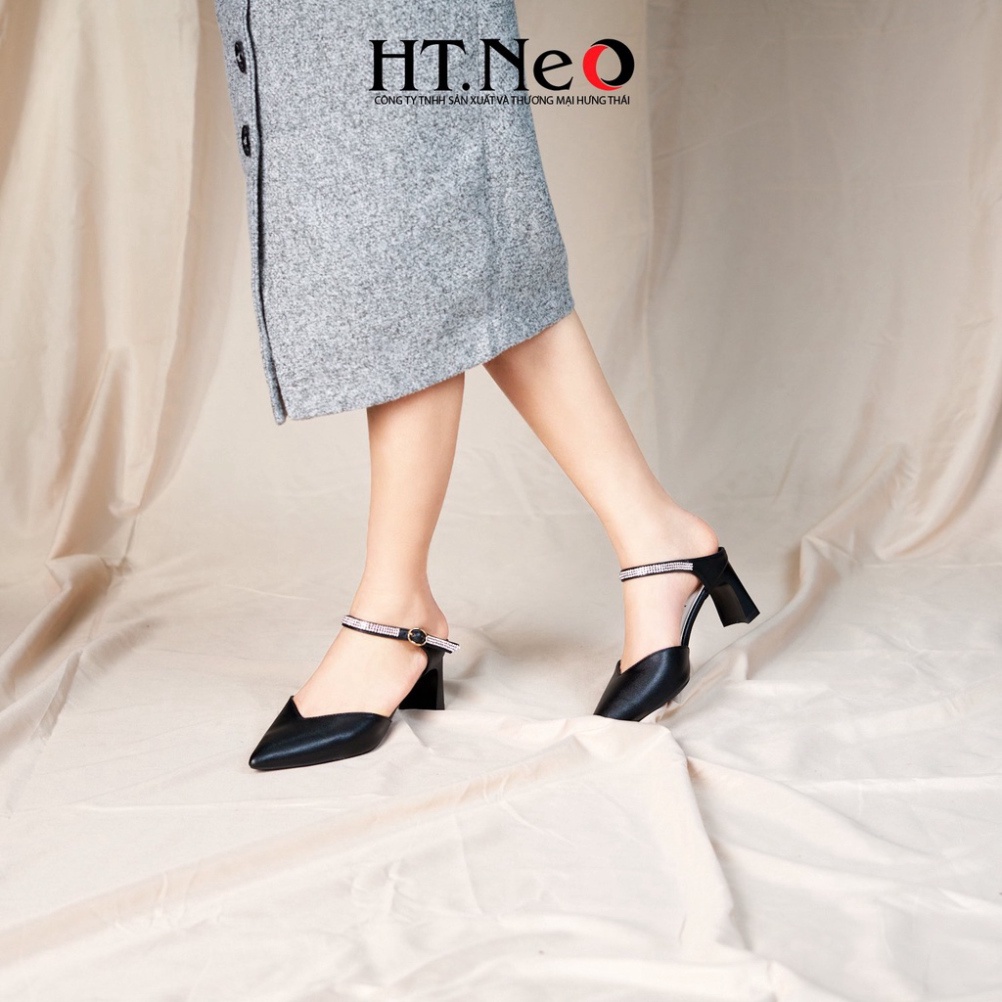 Sandal nữ HT.NEO thiết kế quai ngang đính đá, mũi nhọn trẻ trung sành điệu cực xinh SDN106