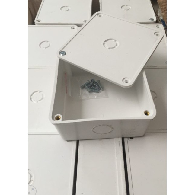 Hộp nhựa kỹ thuật dành cho Camera chống nước Kích thước 11x11x5cm