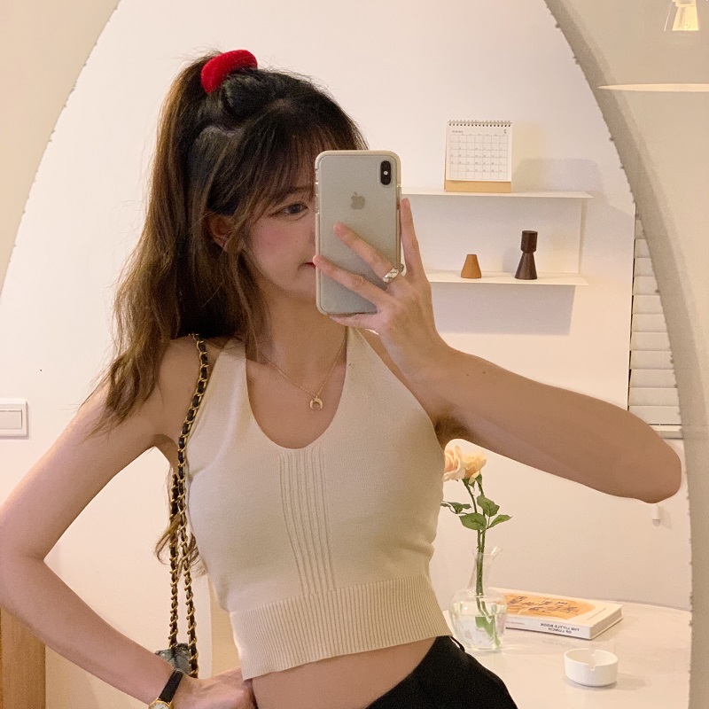 Áo sát nách form ôm gợi cảm hợp thời trang cho nữ | BigBuy360 - bigbuy360.vn