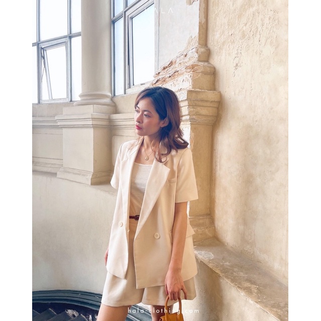 HALA SHORT SLEEVE BLAZER - Áo blazer ngắn tay | BigBuy360 - bigbuy360.vn
