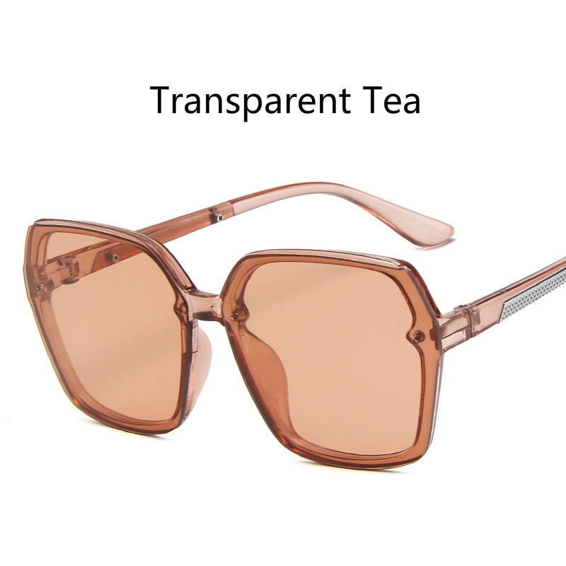 Kính mát kiểu dáng hình vuông