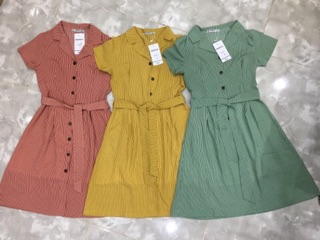 Váy kẻ cúc gỗ dài - vintage