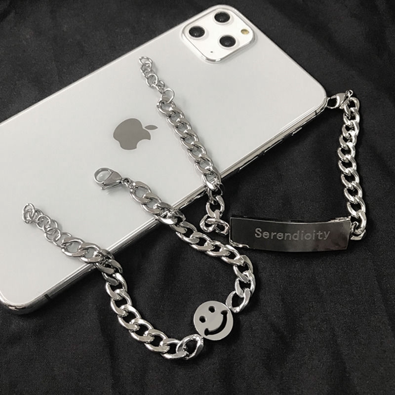 Vòng Tay Kim Loại Mặt Hình Mặt Cười Cho Nam Và Nữ