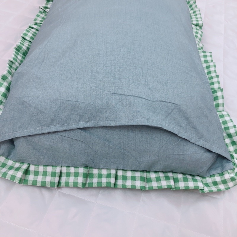 Vỏ gối Cotton poly phối bèo Amazing Bedding kích thước 50-70cm
