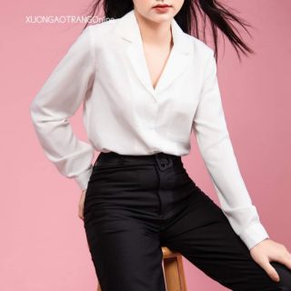 Áo sơ mi nữ trắng cổ ve, hàng thiết kế chính hãng Xưởng Áo Trắng