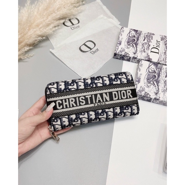 Ví cầm tay dior siêu xinh