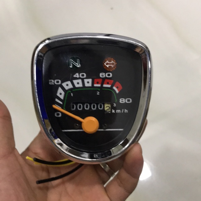 Đồng hồ xe 81