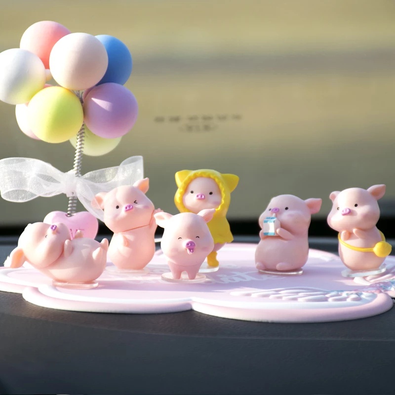 Đồ trang trí chú heo mặc áo mưa bằng nhựa resin màu vàng độc đáo trang trí nhà cửa/ văn phòng