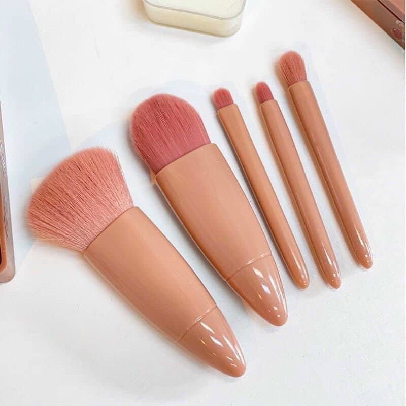 Bộ 5 CỌ TRANG ĐIỂM CẦM TAY mềm mại kèm gương ( Hồng)