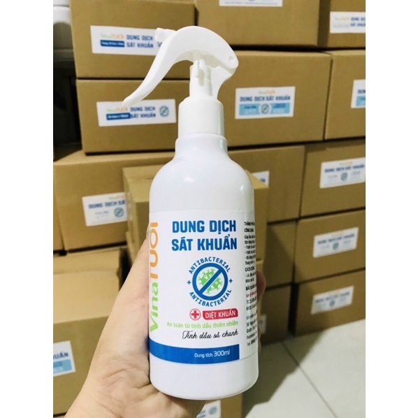 Dung Dịch Sát khuẩn Hương Sả Chanh VINATƯƠI