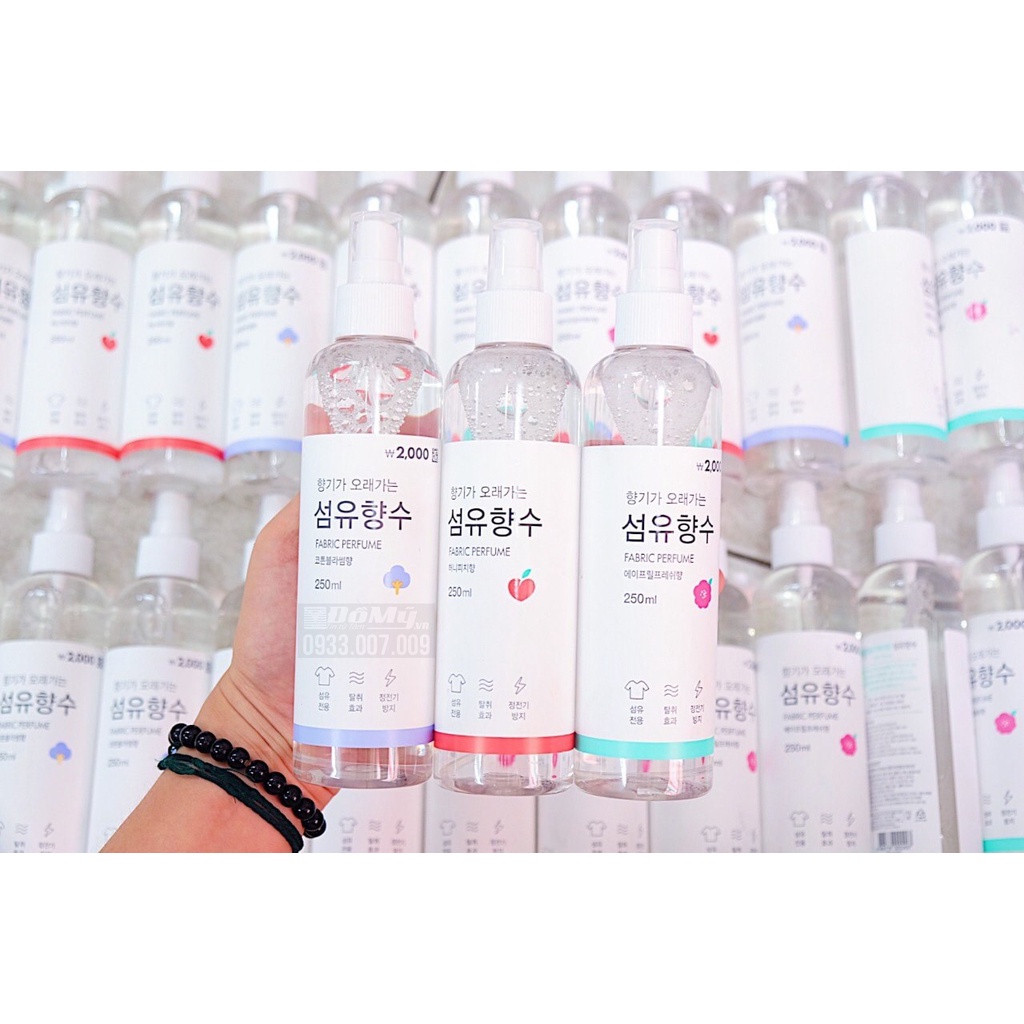 Xịt Thơm Quần Áo Fabric Perfume Hàn Quốc 250ml 【】