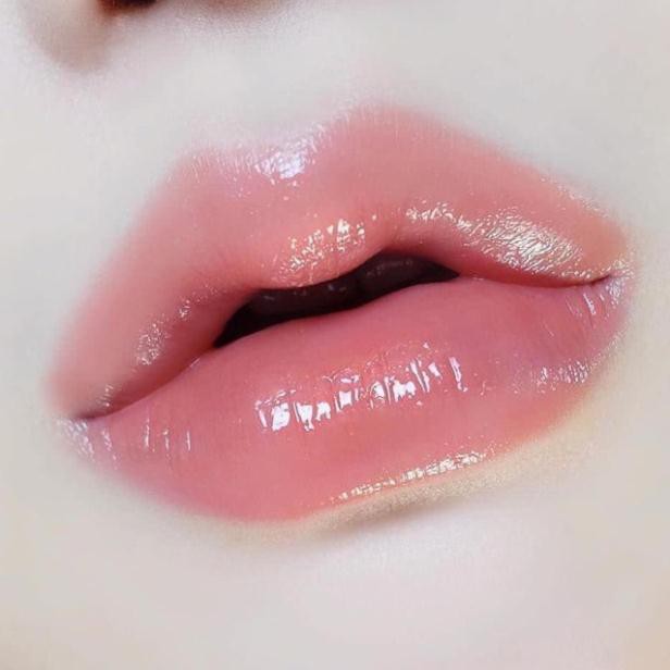 son dưỡng môi dior addict lip glow 001 pink 004 coral. son dưỡng dior chính hãng,cho đôi môi nàng mền mượt