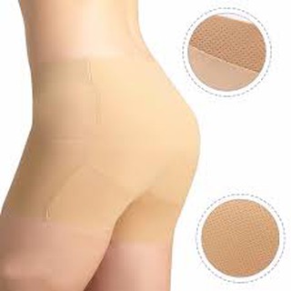 Quần độn mông đúc su