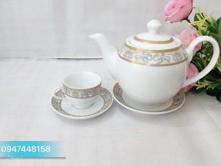 Bộ ấm chén dáng Minh Long vẽ Hoàng Cung