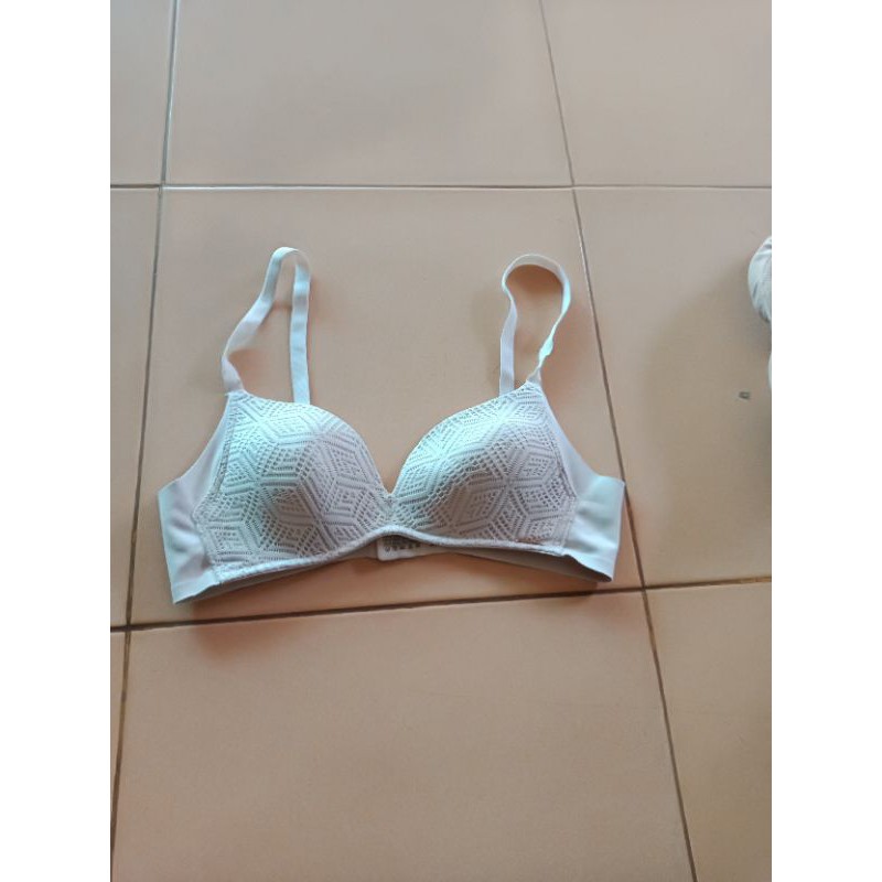 áo ngực hàng xịn đẹp giá rẻ size 34-38 có đệm mút 3 p