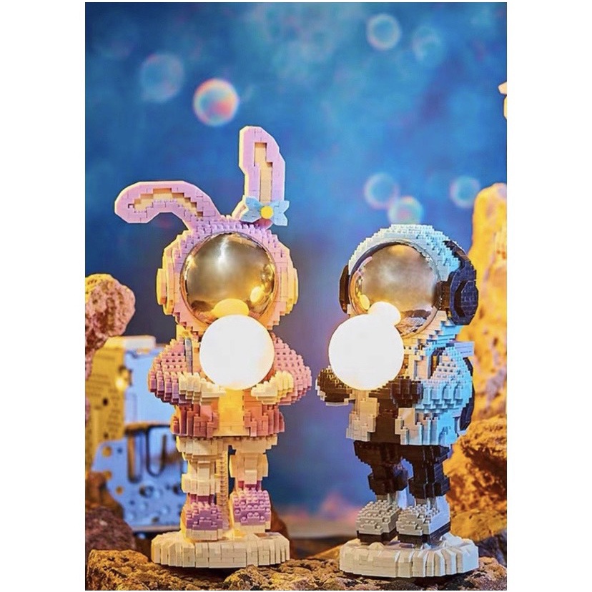 Bộ lắp ghép trang trí lego phi hành gia phát sáng