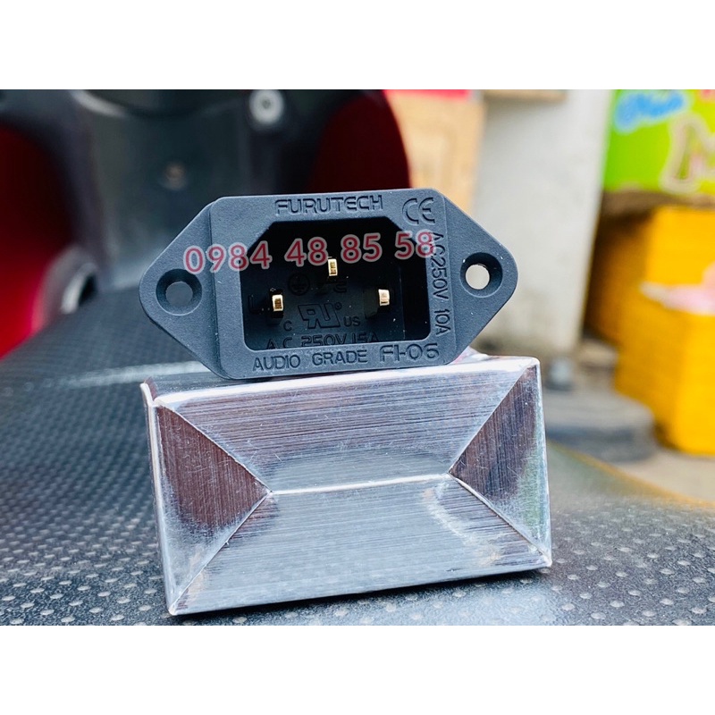 Đuôi Nguồn FURUTECH Loại Tốt