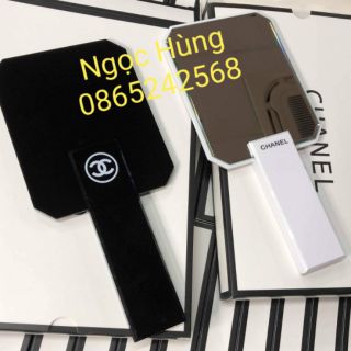 Gương cầm tay chất liệu cao cấp