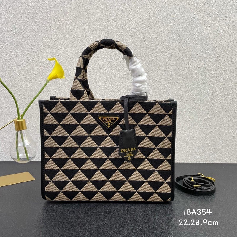 Túi xách tote cao cấp logo thương hiệu Prada Saffiano mẫu mới thời trang cho nữ