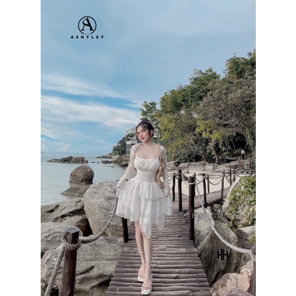 VÁY REN lệch tầng và ÁO KHOÁC REN