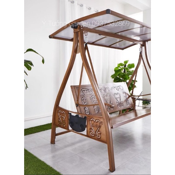 Xích đu sân vườn