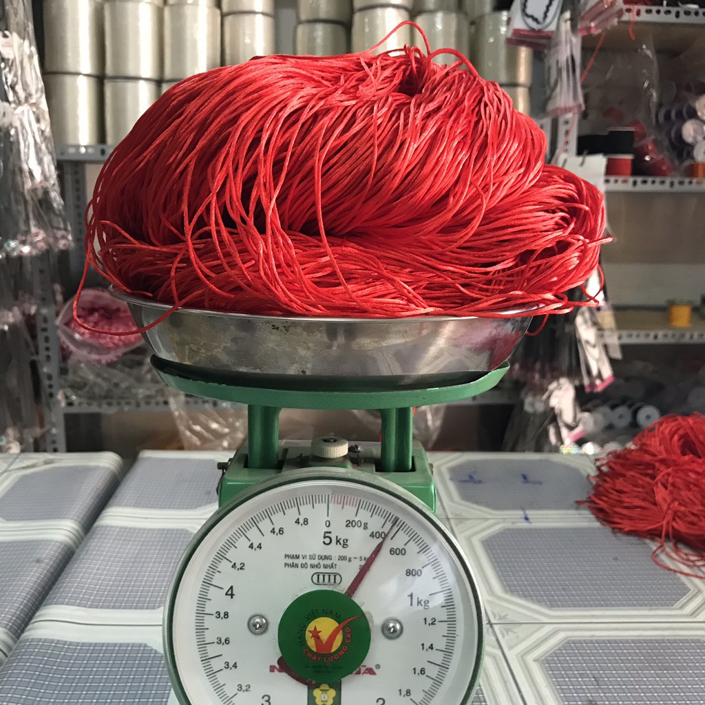 Dây may mắn thắt vòng tay